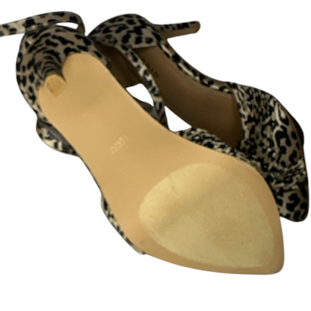 Torrid Leopard Print Pointed Toe Flats | Size 10WW | Bow Detail - Picture 3 of 6